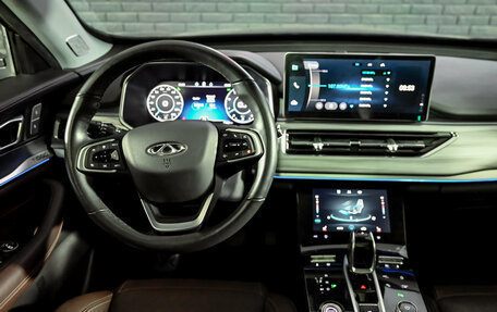 Chery Tiggo 8 Pro, 2022 год, 2 400 000 рублей, 16 фотография