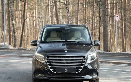 Mercedes-Benz V-Класс, 2026 год, 15 490 000 рублей, 2 фотография