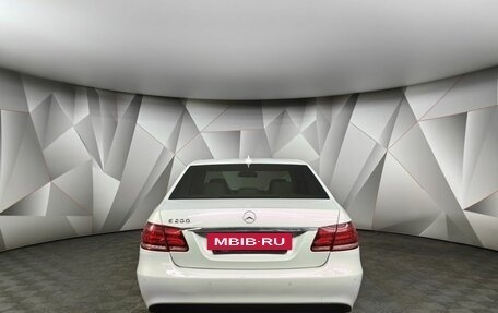 Mercedes-Benz E-Класс, 2013 год, 1 715 150 рублей, 8 фотография