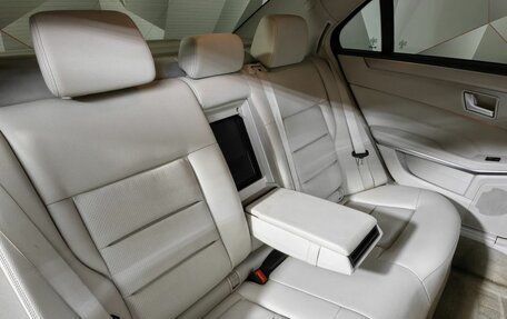 Mercedes-Benz E-Класс, 2013 год, 1 715 150 рублей, 17 фотография