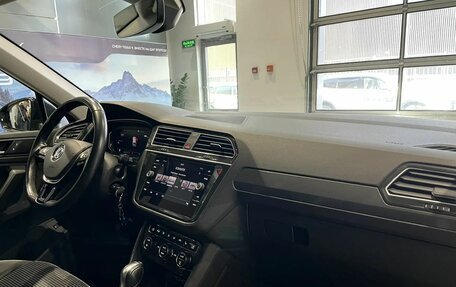 Volkswagen Tiguan II, 2019 год, 2 650 000 рублей, 10 фотография