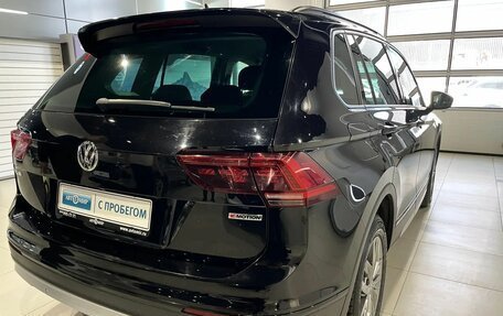Volkswagen Tiguan II, 2019 год, 2 650 000 рублей, 8 фотография