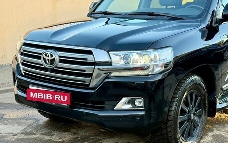 Toyota Land Cruiser 200, 2015 год, 5 000 000 рублей, 2 фотография