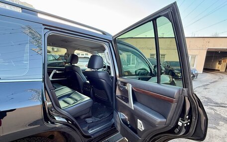 Toyota Land Cruiser 200, 2015 год, 5 000 000 рублей, 14 фотография