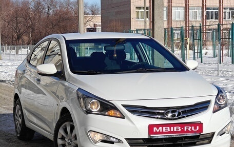 Hyundai Solaris II рестайлинг, 2015 год, 1 150 000 рублей, 4 фотография