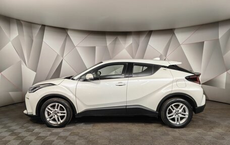 Toyota C-HR I рестайлинг, 2019 год, 2 450 000 рублей, 5 фотография