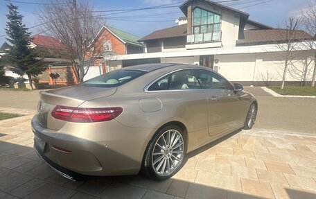 Mercedes-Benz E-Класс, 2020 год, 6 000 000 рублей, 3 фотография