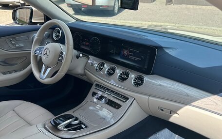 Mercedes-Benz E-Класс, 2020 год, 6 000 000 рублей, 10 фотография