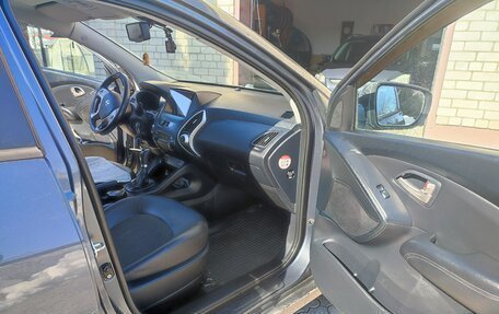 Hyundai ix35 I рестайлинг, 2010 год, 1 250 000 рублей, 10 фотография