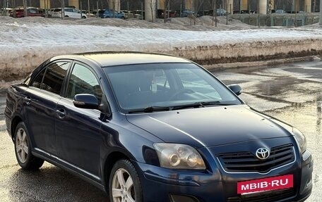 Toyota Avensis III рестайлинг, 2006 год, 495 000 рублей, 3 фотография