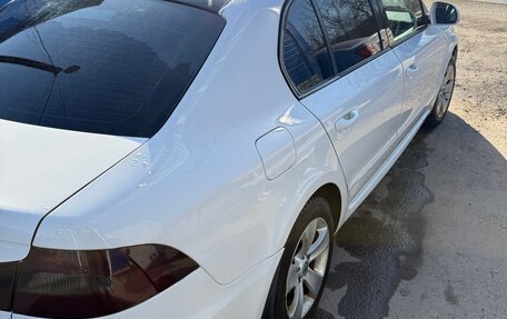 Skoda Superb III рестайлинг, 2012 год, 770 000 рублей, 3 фотография