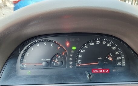 Toyota Camry V40, 2002 год, 650 000 рублей, 7 фотография