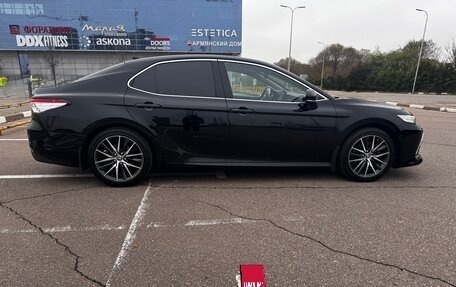 Toyota Camry, 2021 год, 3 500 000 рублей, 7 фотография