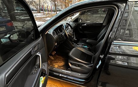 Volkswagen Tiguan II, 2019 год, 2 400 000 рублей, 7 фотография