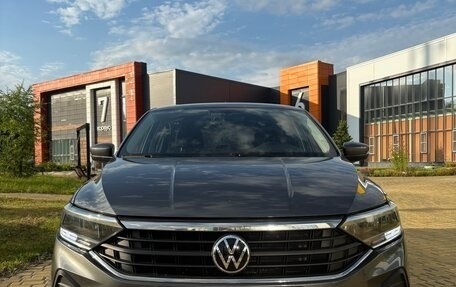 Volkswagen Polo VI (EU Market), 2021 год, 1 670 000 рублей, 3 фотография