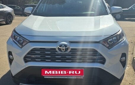 Toyota RAV4, 2019 год, 2 950 000 рублей, 1 фотография