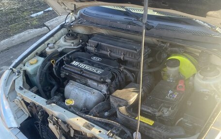 KIA Rio II, 2002 год, 200 000 рублей, 9 фотография