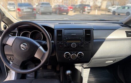 Nissan Tiida, 2011 год, 850 000 рублей, 4 фотография