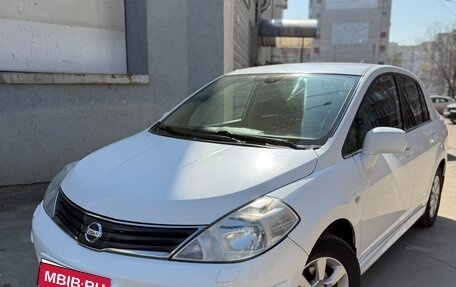Nissan Tiida, 2011 год, 850 000 рублей, 2 фотография