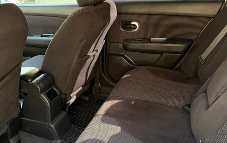 Nissan Tiida, 2011 год, 850 000 рублей, 6 фотография