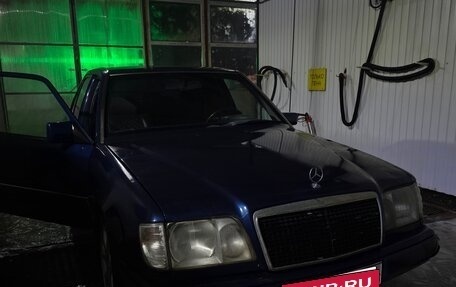 Mercedes-Benz W124, 1990 год, 300 000 рублей, 7 фотография