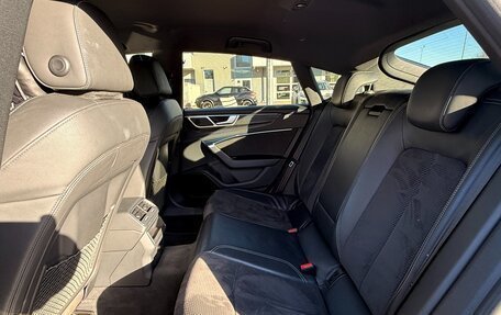 Audi A7, 2019 год, 4 900 000 рублей, 17 фотография