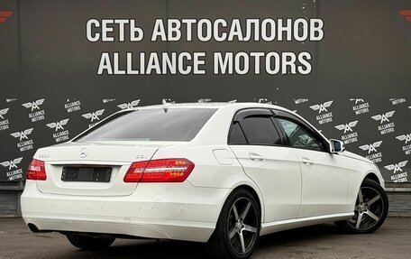 Mercedes-Benz E-Класс, 2010 год, 1 250 000 рублей, 8 фотография