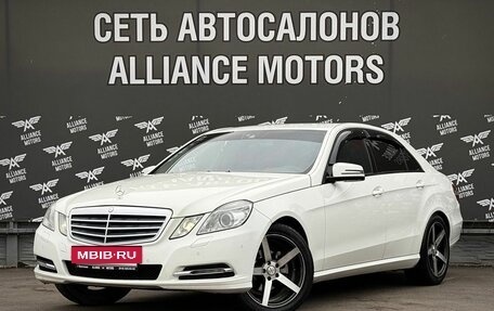 Mercedes-Benz E-Класс, 2010 год, 1 250 000 рублей, 3 фотография