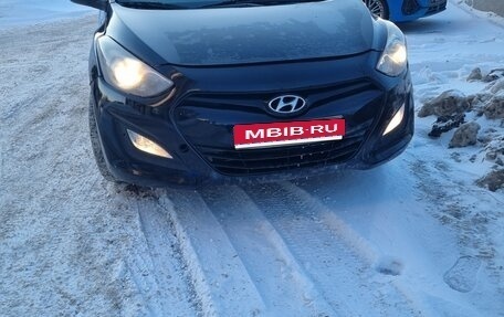 Hyundai i30 II рестайлинг, 2013 год, 380 000 рублей, 1 фотография