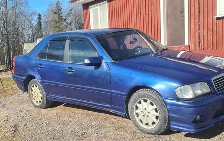 Mercedes-Benz C-Класс, 1997 год, 220 000 рублей, 3 фотография