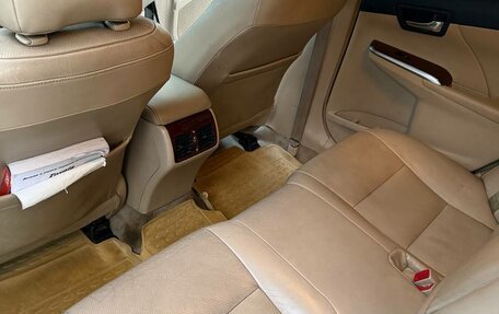 Toyota Camry, 2012 год, 1 700 000 рублей, 13 фотография