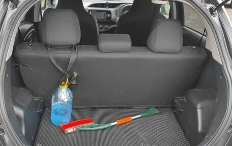 Toyota Vitz, 2018 год, 890 000 рублей, 9 фотография