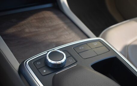 Mercedes-Benz M-Класс, 2013 год, 3 649 999 рублей, 17 фотография