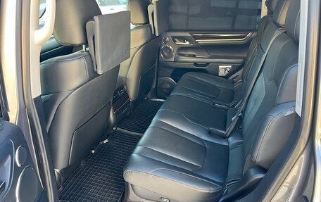 Lexus LX III, 2016 год, 6 900 000 рублей, 18 фотография