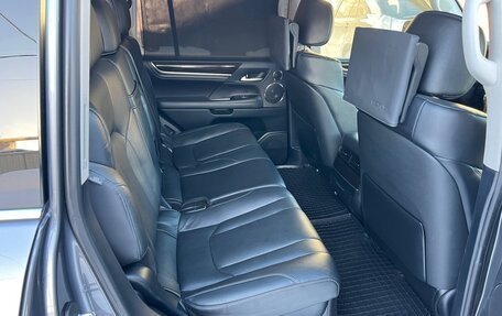 Lexus LX III, 2016 год, 6 900 000 рублей, 17 фотография