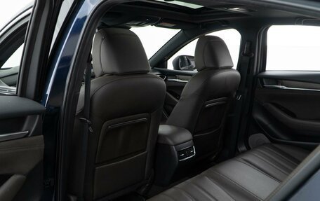 Mazda 6, 2021 год, 3 098 999 рублей, 11 фотография