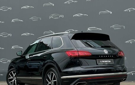 Volkswagen Touareg III, 2020 год, 5 450 000 рублей, 4 фотография
