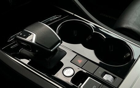 Volkswagen Touareg III, 2020 год, 5 450 000 рублей, 19 фотография