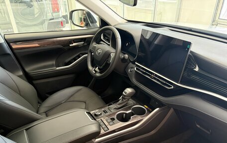 Toyota Highlander, 2025 год, 5 850 000 рублей, 8 фотография