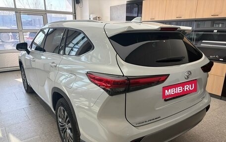 Toyota Highlander, 2025 год, 5 850 000 рублей, 4 фотография