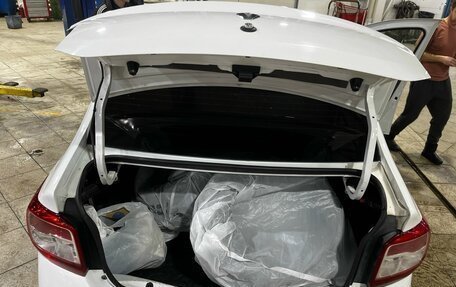 Renault Logan II, 2015 год, 550 000 рублей, 9 фотография