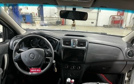 Renault Logan II, 2015 год, 550 000 рублей, 7 фотография