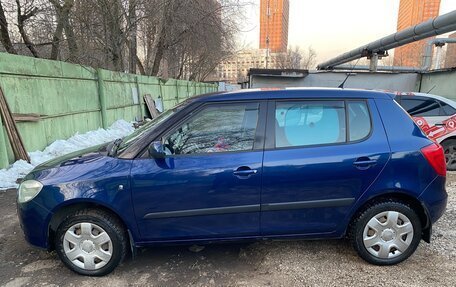 Skoda Fabia II, 2009 год, 750 000 рублей, 3 фотография