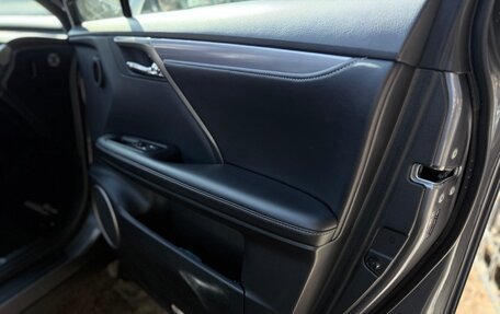 Lexus RX IV рестайлинг, 2019 год, 4 950 000 рублей, 25 фотография