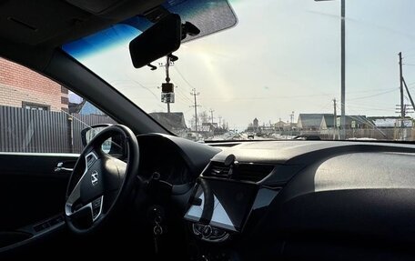 Hyundai Solaris II рестайлинг, 2013 год, 585 000 рублей, 5 фотография