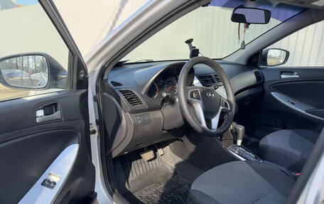 Hyundai Solaris II рестайлинг, 2013 год, 950 000 рублей, 9 фотография