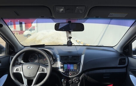 Hyundai Solaris II рестайлинг, 2013 год, 950 000 рублей, 7 фотография