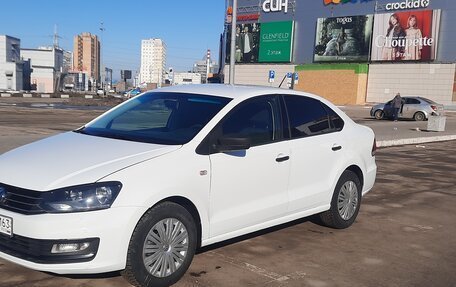Volkswagen Polo VI (EU Market), 2015 год, 765 000 рублей, 10 фотография