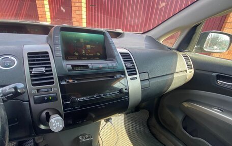 Toyota Prius, 2007 год, 650 000 рублей, 15 фотография