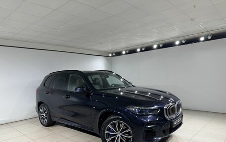 BMW X5, 2021 год, 6 890 000 рублей, 3 фотография